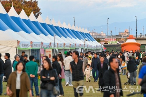 (사진제공:영주시) 농특산물대축제 행사