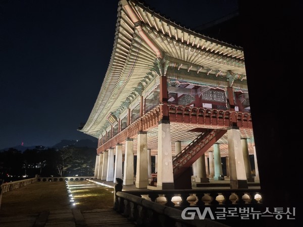 (사진 제공: 문화재청) 2021 하반기 야간관람 경회루