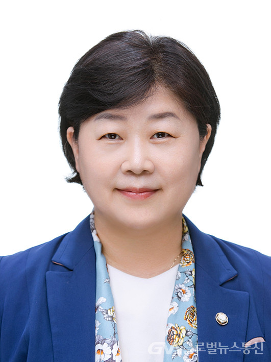 (사진: 더불어민주당 최고위원 후보에 출마한 서영교 의원