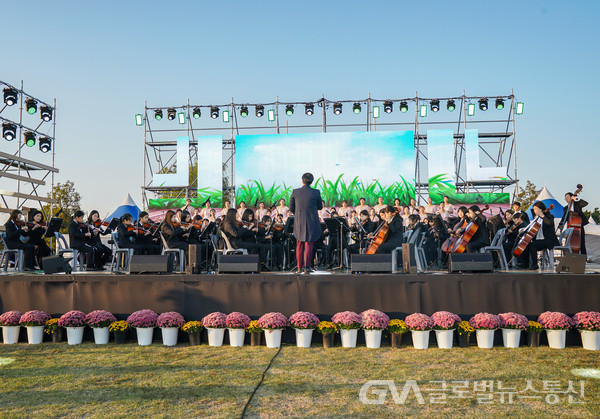 (사진제공:사상구) 제19회 사상강변축제 합창단+오케스트라