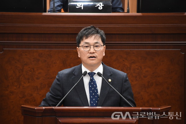 (사진제공:김해시의회) 강영수 시의원