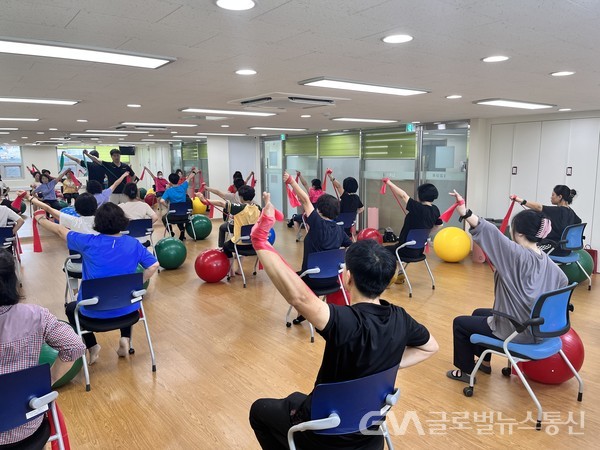 (사진제공:소통홍보팀) 체력증진교실 현장