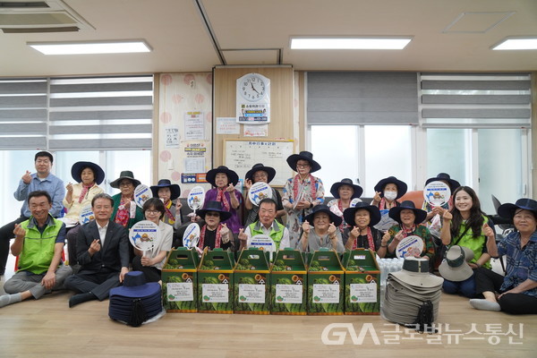 (사진제공:대구광역시자원봉사센터)대구도시개발공사, 초복맞이 COOl한 우리 동네 만들기 