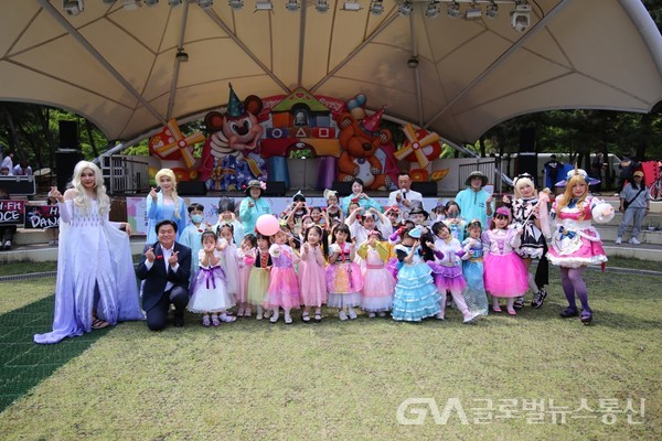 (사진제공:시흥시)시흥시 마을축제, 1년 내내 지역 곳곳 ‘물들여’