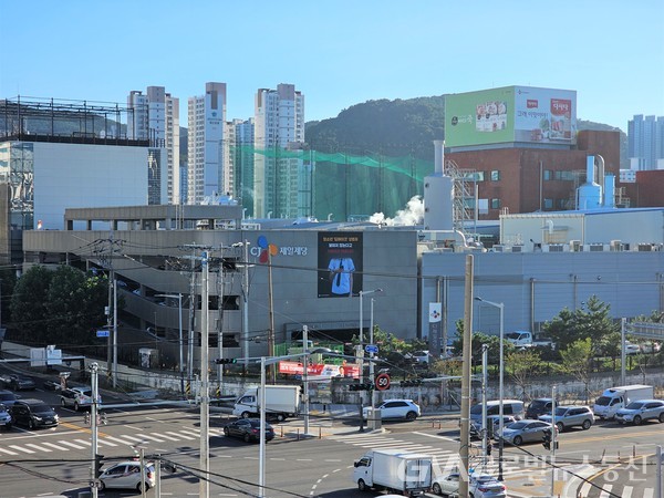 (사진제공:부산경찰) 청소년 딥페이크 성범죄 예방 홍보