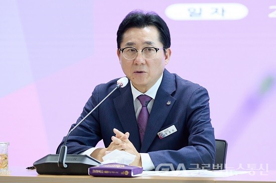 (사진제공:아산시) 박경귀 아산시장, 2025년 시책구상 보고회 개최